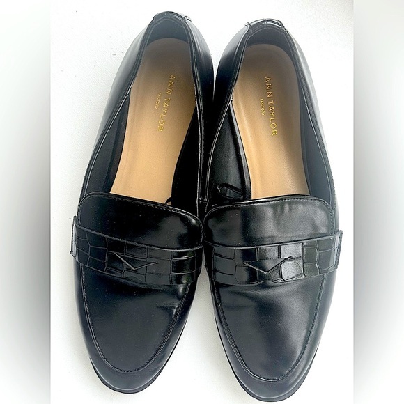 Ann Taylor Shoes - NWOB Ann Taylor Black Slip On Penny Loafers Shoes with Faux Snake Skin 7